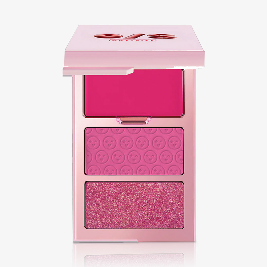 Cheek Clapper 3D Blush Trio Palette